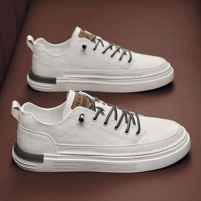 Men's Casual Fashion Mens Sneakers Autumn New Brand Design Comfortable Soft Soled Men Running Shoes Tenis Mascuo