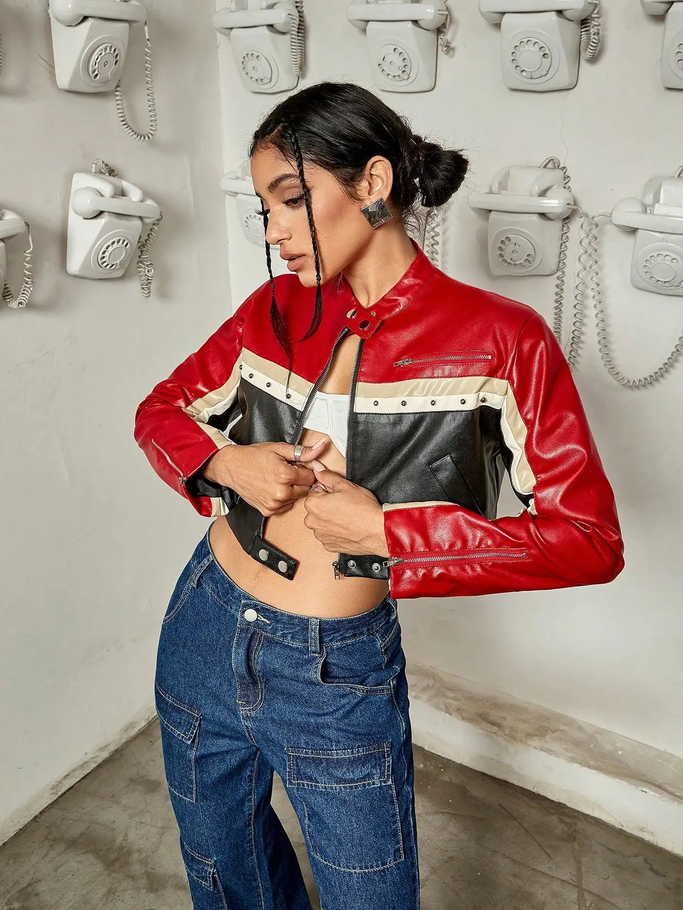 Womens Fashion Punk Bikercore Color Lock Zipper Stud Details Crop PU Leather Motorcycle Jacket Y2K Spring Short Coat 250322