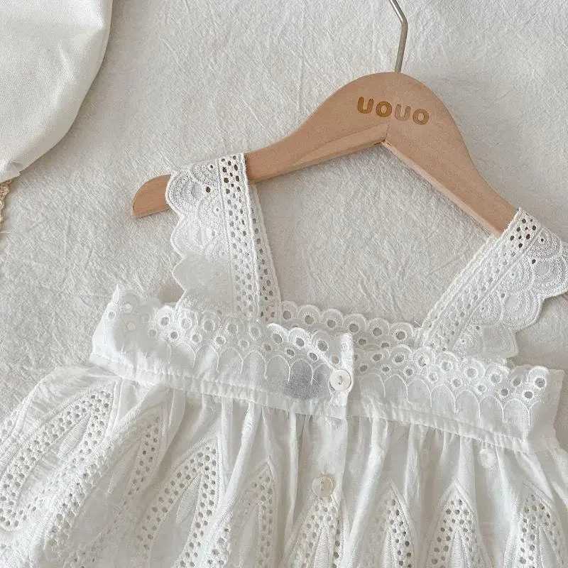 Girls clothing set summer childrens clothing girls lace edge pure white baby girls casual white suspension+denim tight fitting clothes for childrenT25