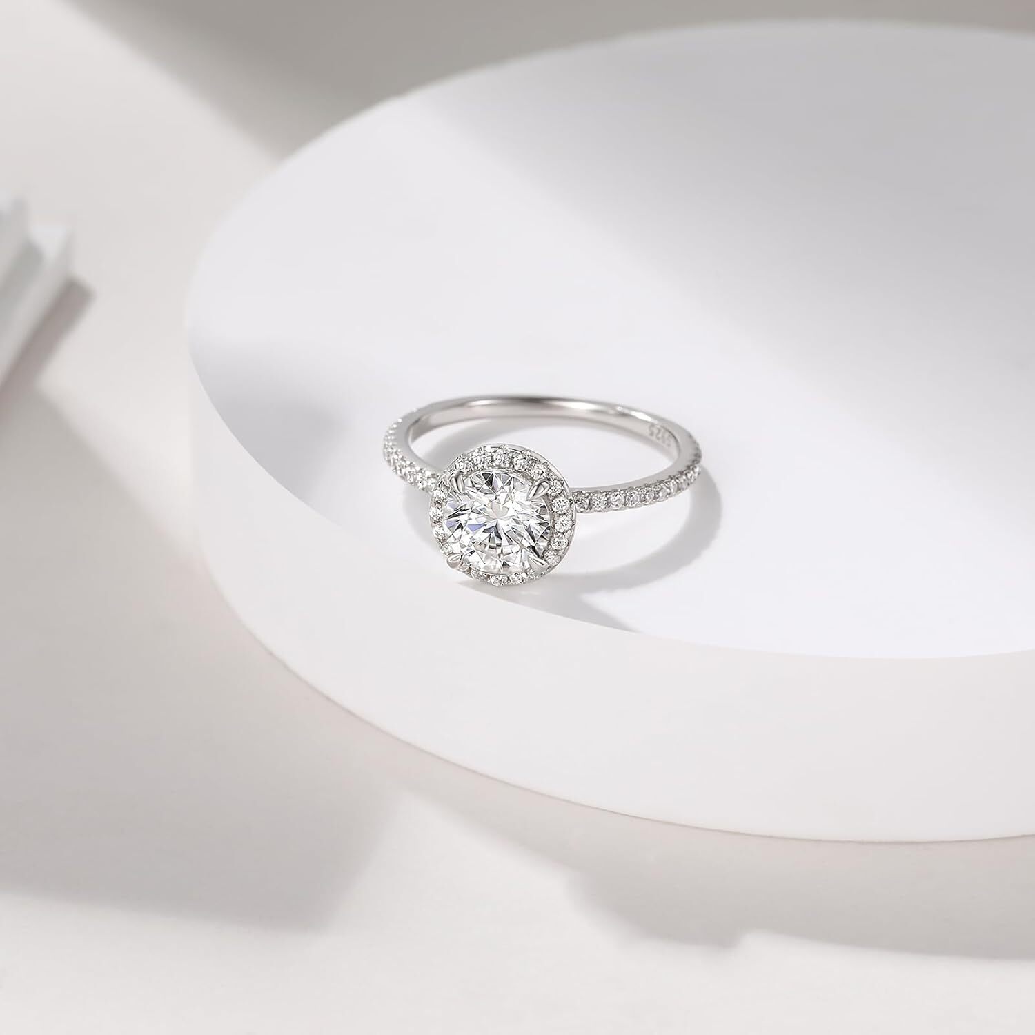 1.5 CT Moissanite Engagement Rings for Women D Color VVS1 Clarity 925 Sterling Silver Vintage Moissanite Round Cut Halo Wedding Promise Band Rings for