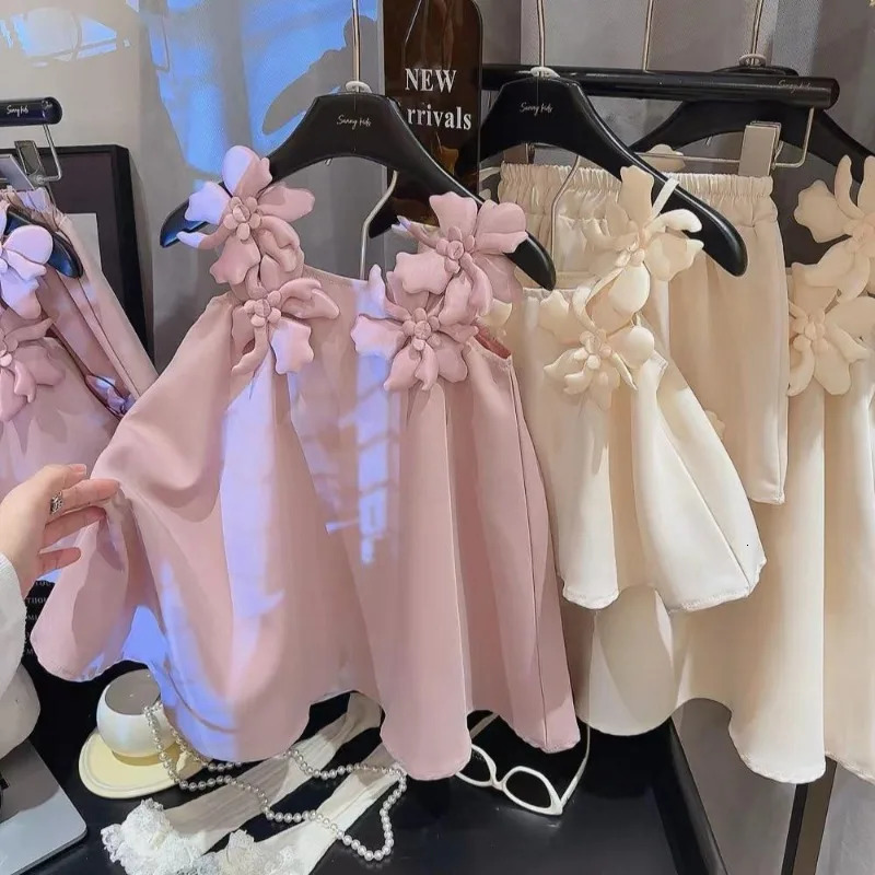 Ins Summer Infant Babys Girls 2PCS Clothes Set Cotton Solid Flower Slip Vestshorts Outfit Kids Girls Thin Sweet Princess Dress 250326