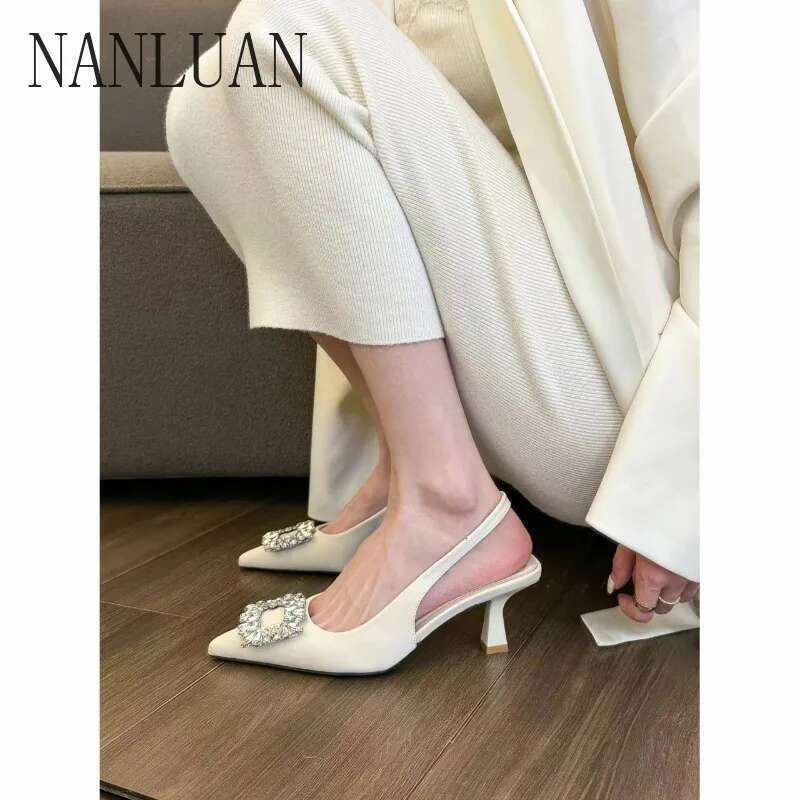 Boutique Autumn High-heeled New High-quality Stiletto Women's Metal Decorative Solid Color Fashion Shoes