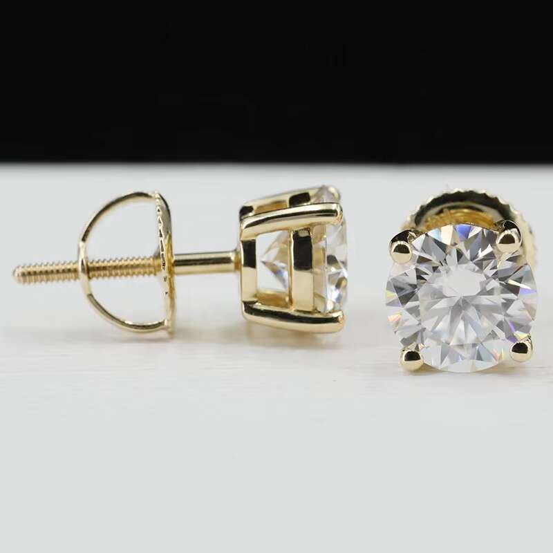 Luxury Cute Small Earrings Classic Design Four Claws Round VVS Moissanite Lab Diamond Sterling Silver 925 Stud Earrings