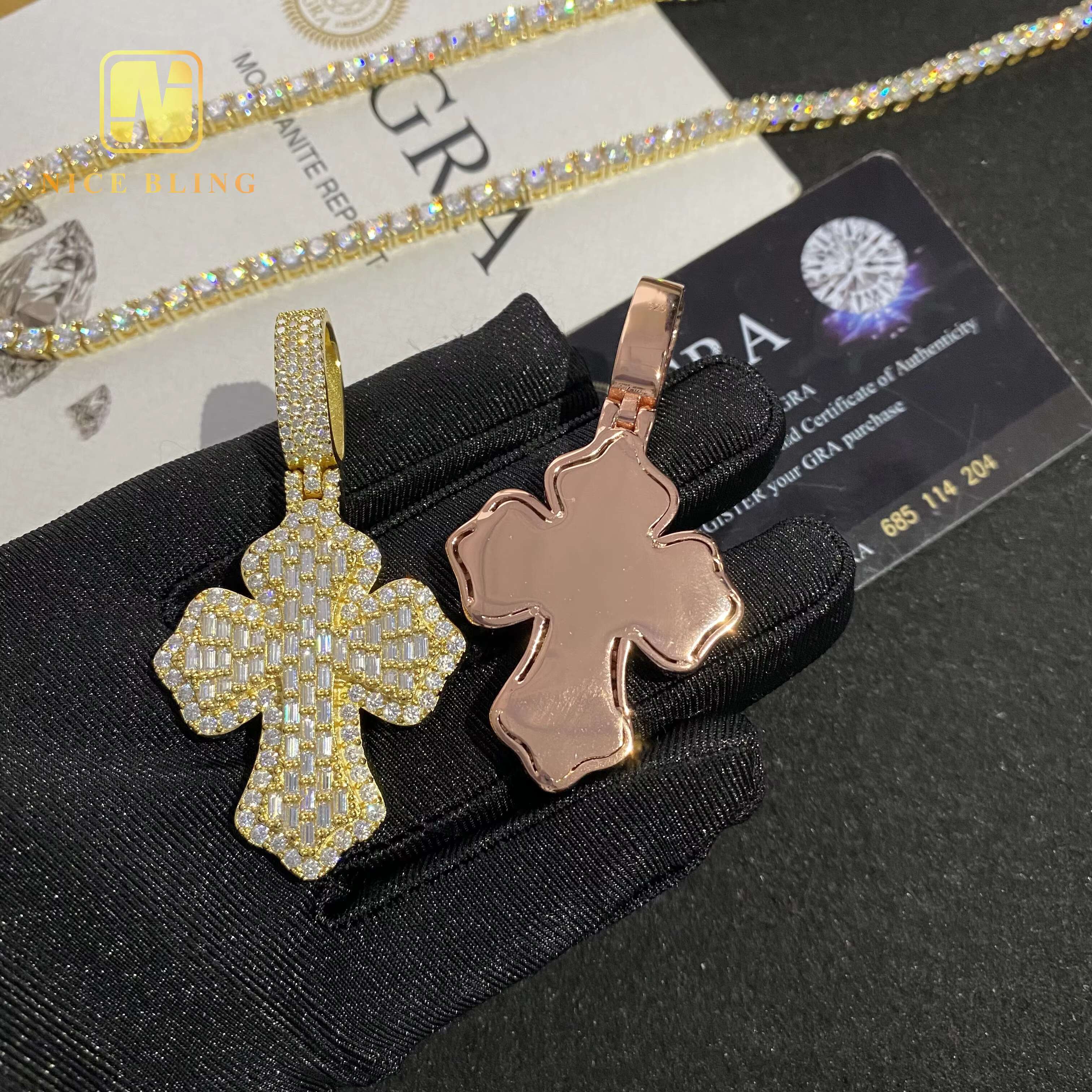 Custom Hip Hop Moissanite Jewelry Pass Diamond Tester Ice Out Baguette Diamond 925 Sterling Silver VVS Moissanite Cross Pendant