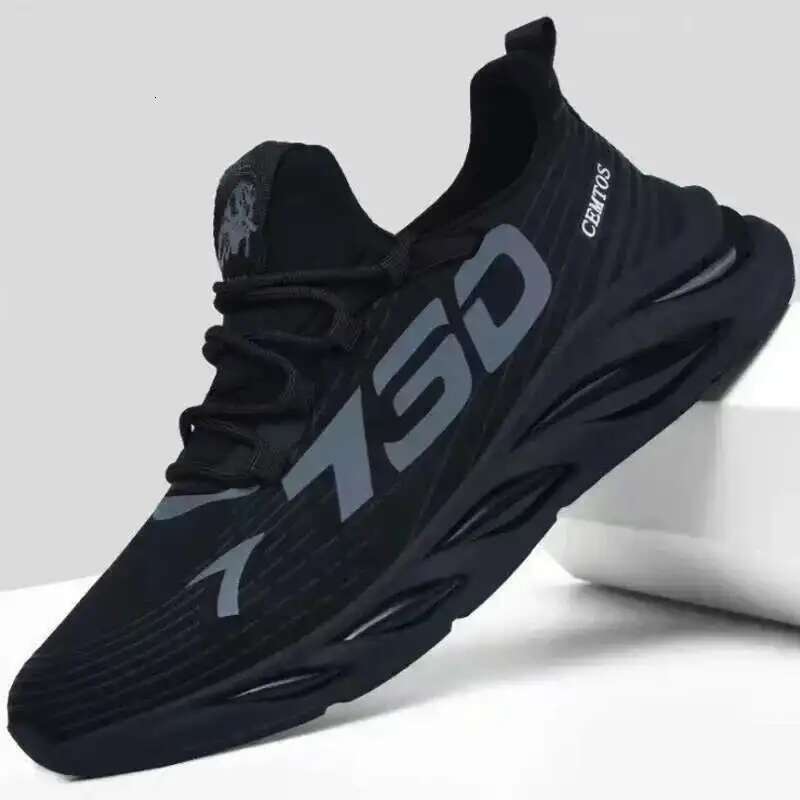 Men's Casual Light Mesh Sports Summer Breathable Cool Running Shoes Fashion Soft Sole Comfortable Non Slip Male's Sneakers