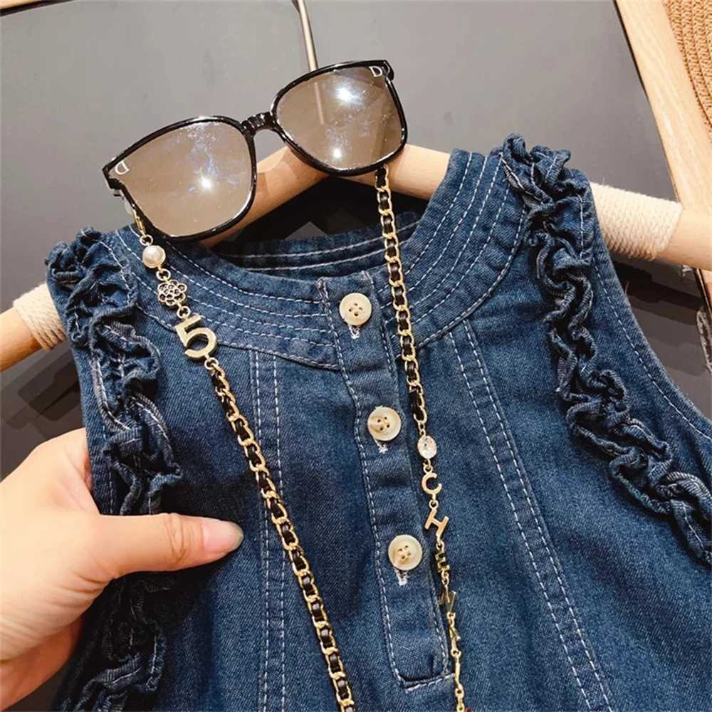Bear collar summer 2024 new girl fungal edge solid color three button classic denim sleeveless vest W250326