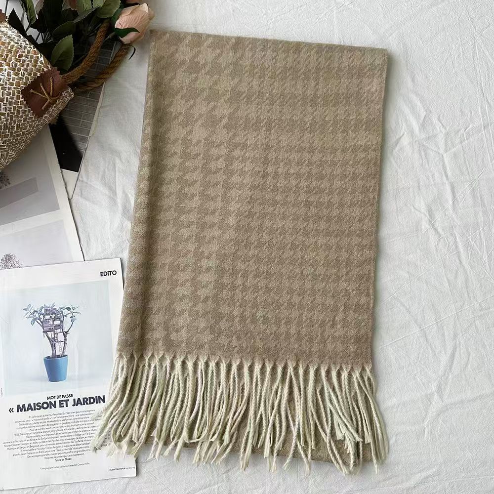T362 autumn and winter scarf thickened versatile Korean version of the new style plaid student couple shawl warm neck scarf