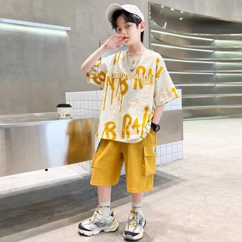 Summer Boys Purple Sets Korean High Street Fashion Kids T-shirts Shorts 2-piece set of high-quality childrens sportswearT250327