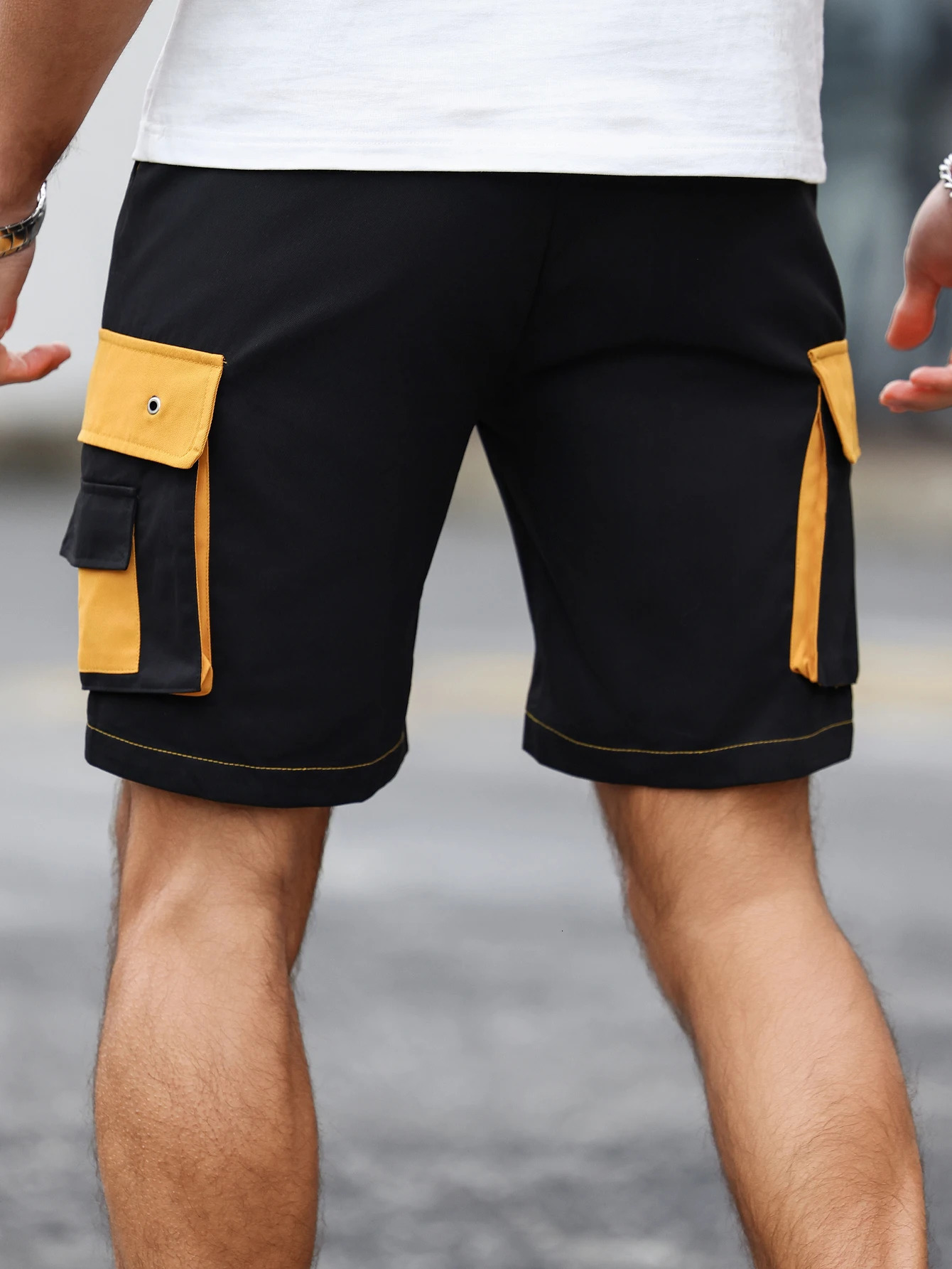 Mens fashionable waist bag cargo shorts used for summer outdoor leisure and work decorative comparison 250322