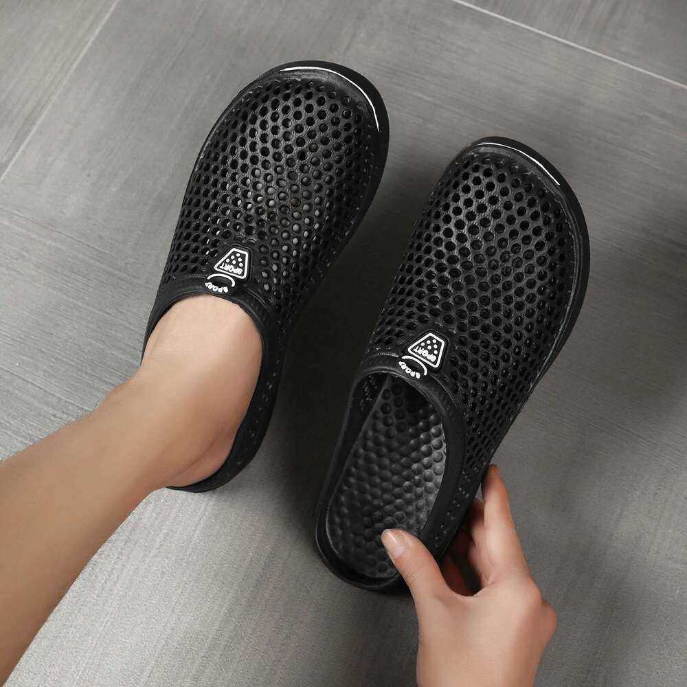 Comfortable Pool Sandals Summer Outdoor Beach Shoes Men Slip on Garden Clogs Casual Water Shower Slippers Unisex atos