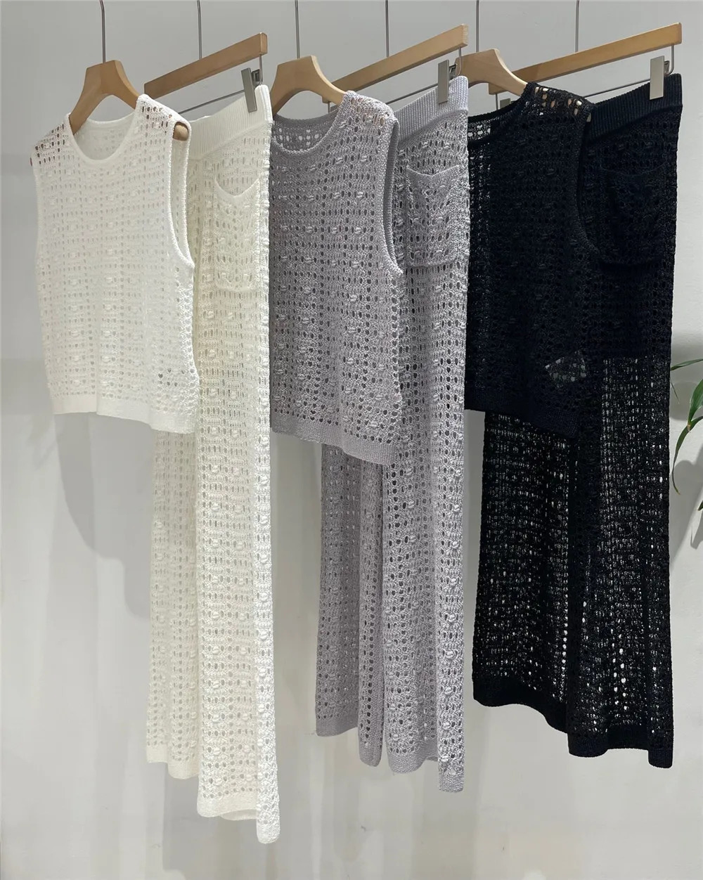 Womens casual pants set with hollow crochet sleeveless vest and elastic waist pants 2-piece set 250321