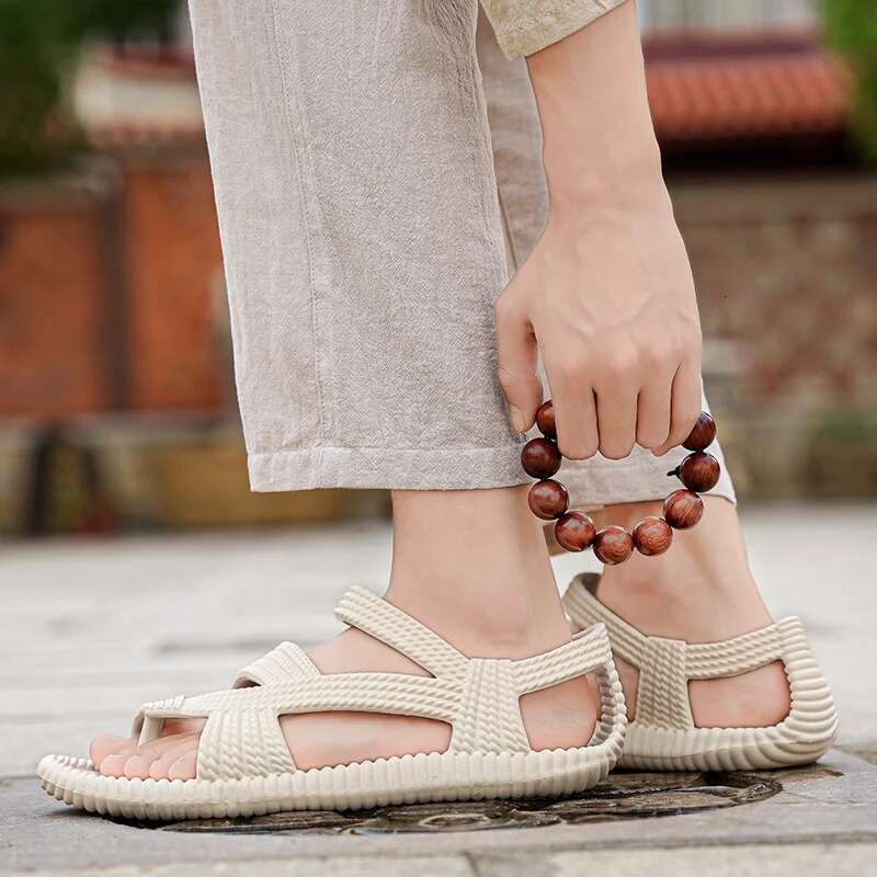 Men's Beach Summer Vacation EVA Straw Sandals Fashion Breathable Couple Flip ps Soft Non-Slip Outdoor Casual Shoes