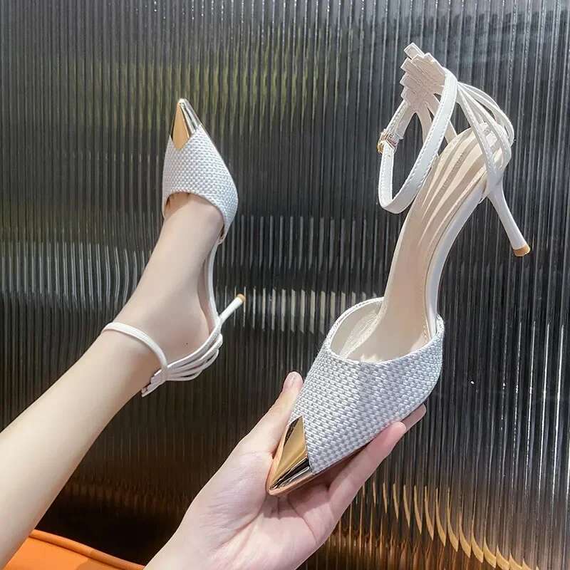 Sandals Metal Pointed Toe Black Thin High Heels for Ladies Trend Slope Heel Shoes Office Outdoor and Indoor Pumps