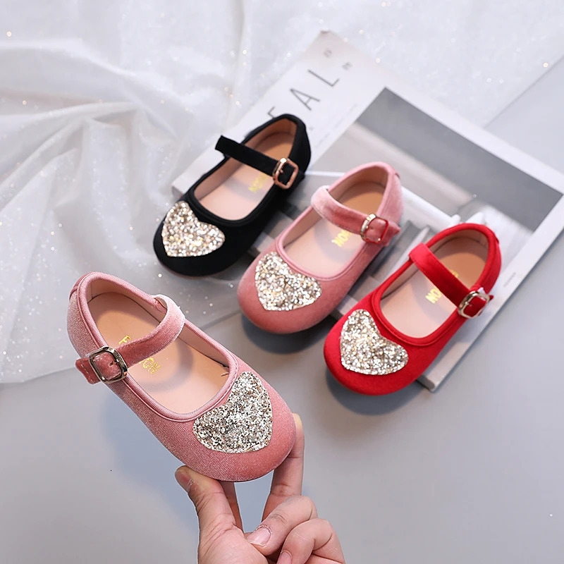 Girls Mary Janes Love Heart Three Colors Velvet Kids Flat Shoes Rouns Toe Beautiful Flexiable Children Princess Shoe 23-33 250326