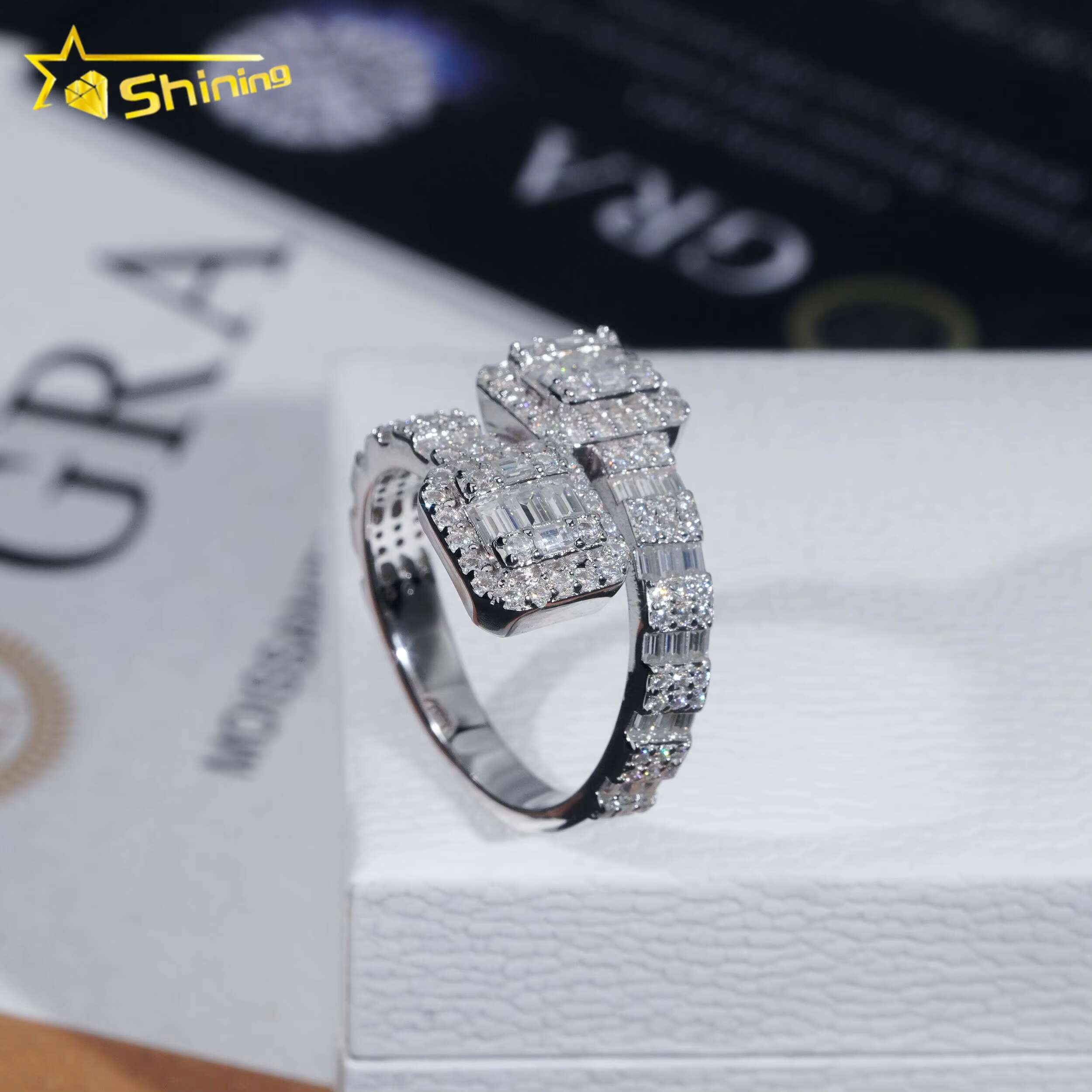 Stocks Wholesale Gold Plated Men Style Classic 925 Silver Ring Hip Hop Jewelry Style Baguette VVS Diamond Moissanite Mens Ring