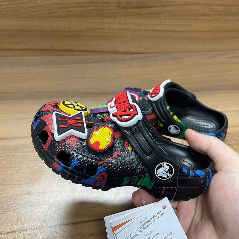 Slipper Miniso Hole sandals slippers Kawaii Eva anime home shoes outdoor casual breathable beach shoes summer slippers childrens gifts S25326