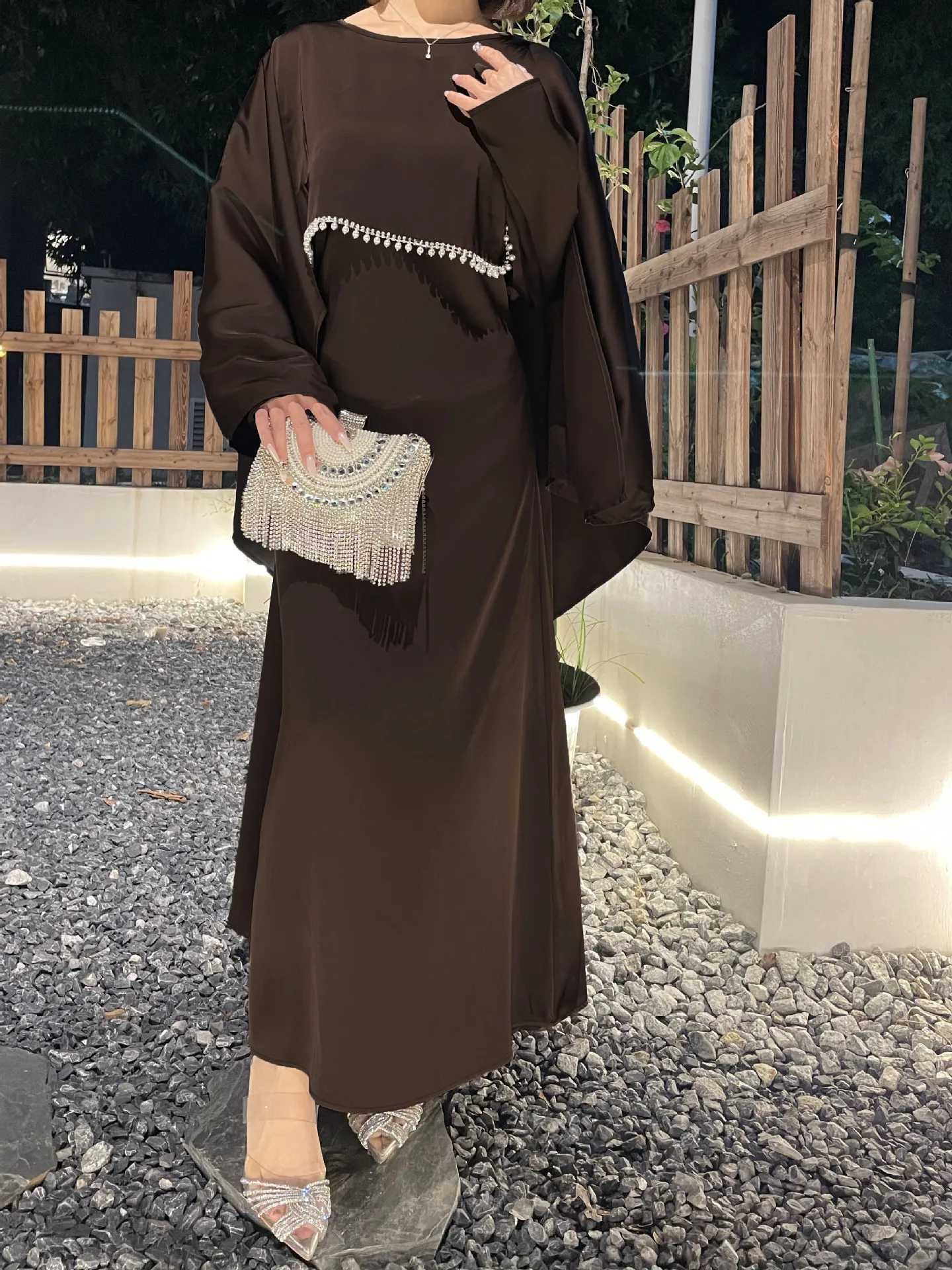 Modest White Beading Sequins Muslim Wedding Dresses Cape Bride Dress Elegant Long Slves Woman Bridal Party Gown Kaftan Vestido X250514