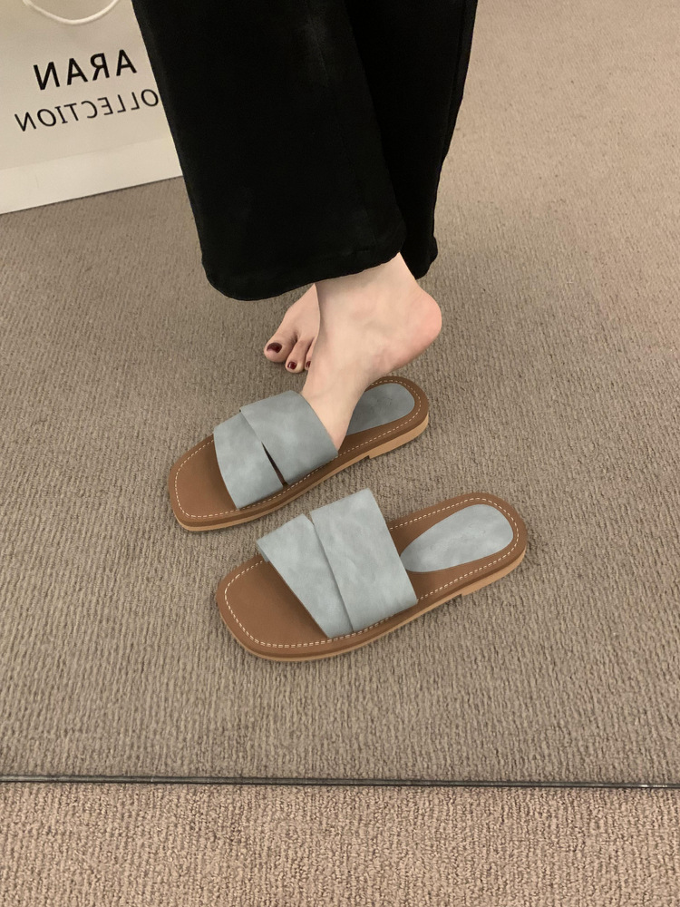 Free shipping 2025 new Slippers designer sandals womans casual ladies sliders Platform slipsole slippers woman outdoor Shoes