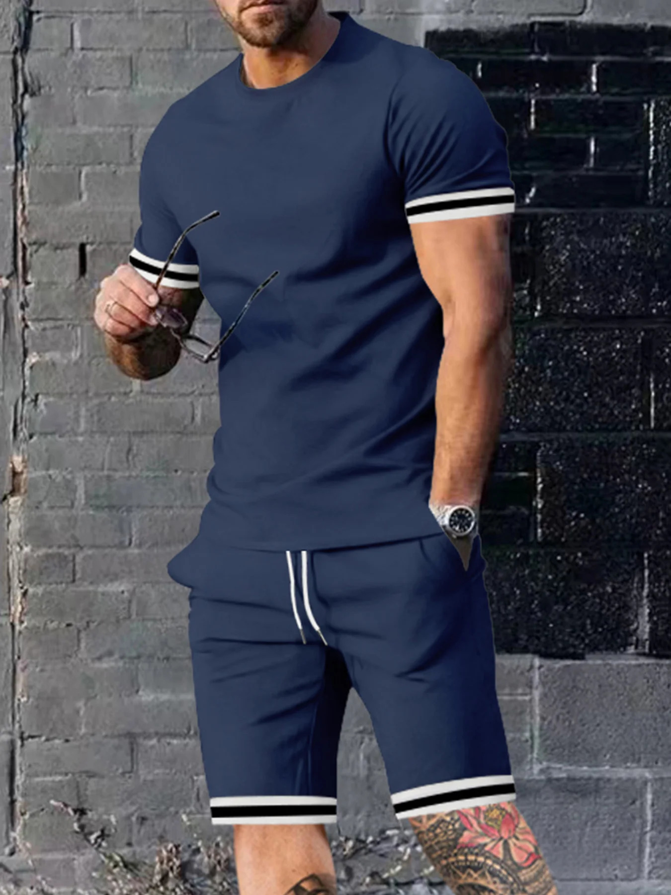 European and American mens summer locator short sleeved sports casual circular close at hand S3XL 250326