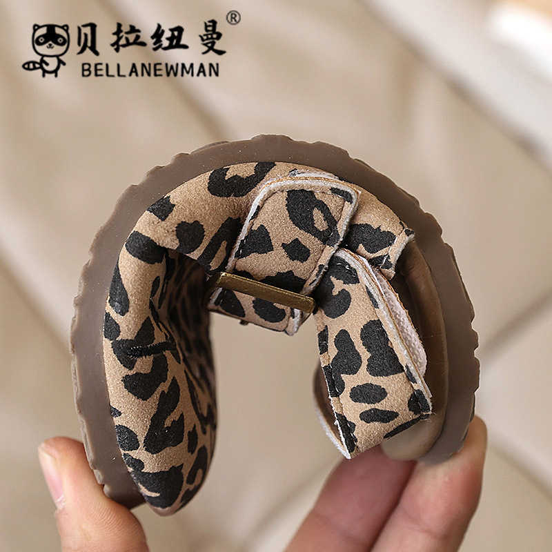 Slipper SHEIN Girls Sandals 2025 Summer New Korean Edition Childrens Cork Baotou Single Shoes Korean Boken Shoes S25326