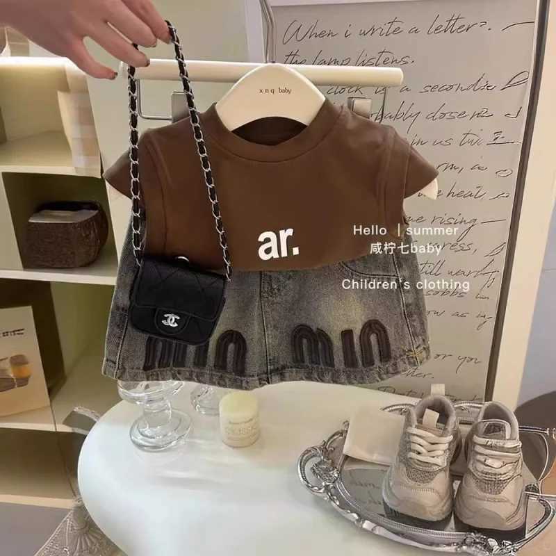 Girls summer new two-piece set Korean style fashionable short sleeved denim skirt set fashion version hot sellingT250327