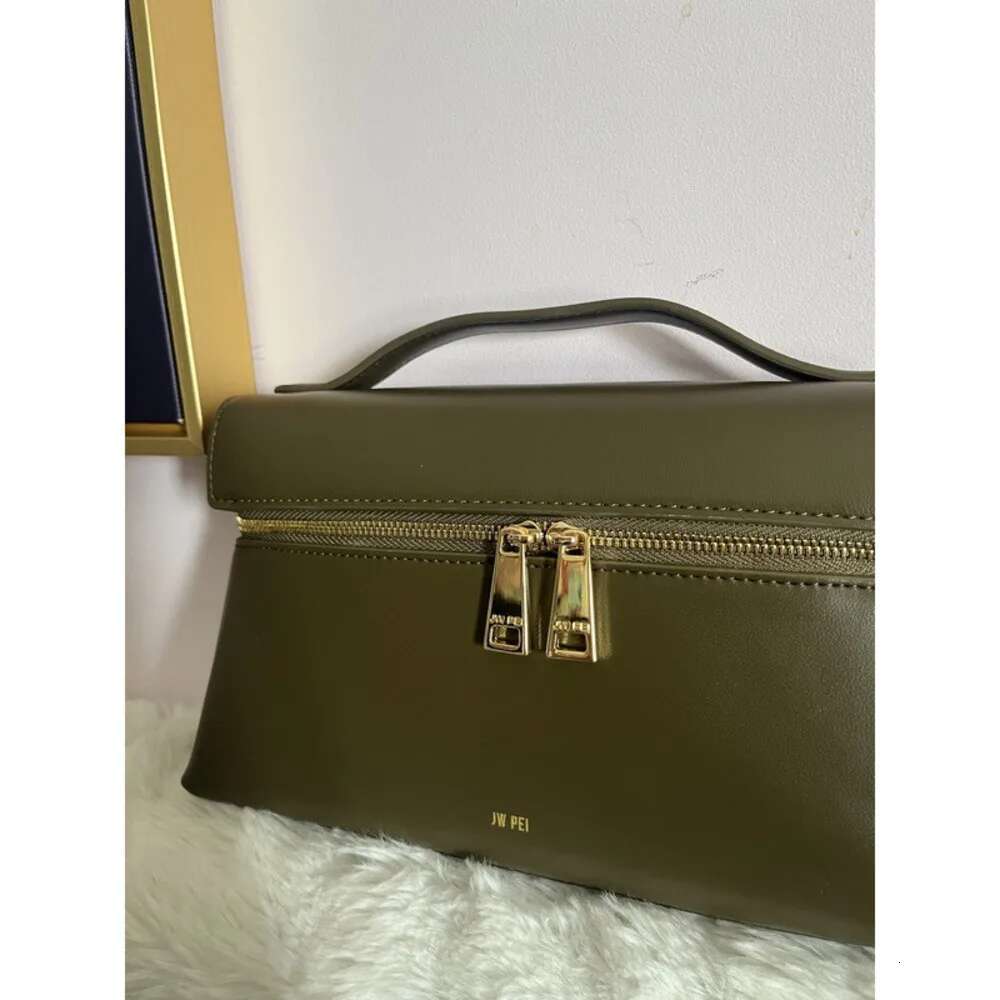 Jw Pei Lunch Box Shoulder Crossbody Women's Handbag Commuting Fashion Genuine Leather Bag Female 2025 New Spring Top-Handles