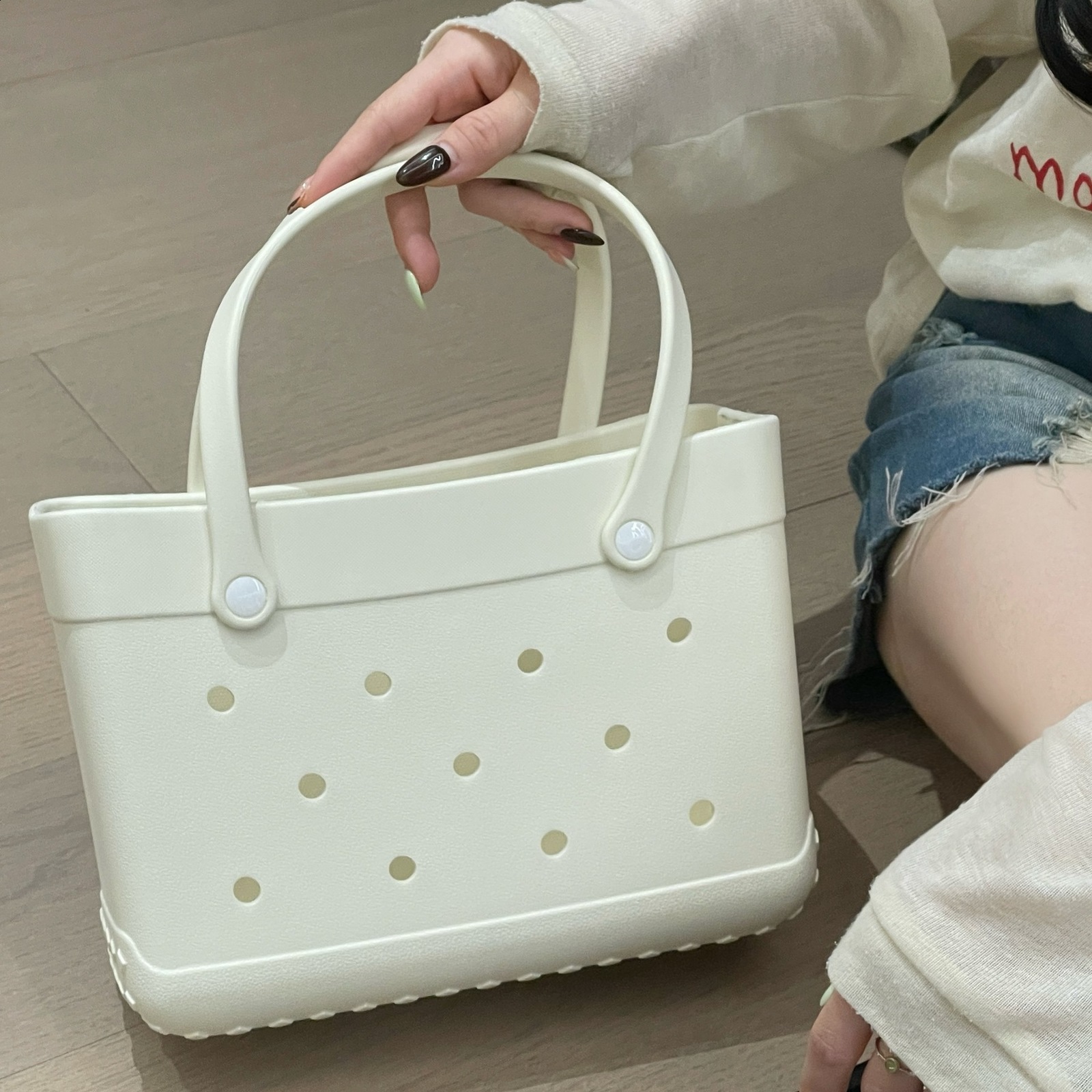 Mini Borg Bag EVA Rubber Waterproof Handbag Beach Picnic Storage Basket Summer Swimming Pool Womens Handbag Mini Cute Jelly Borg Handbag R250372ZYl