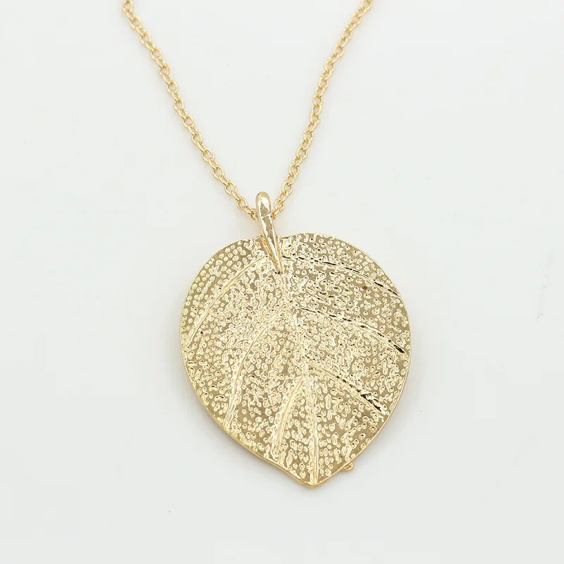 1 elegant and shiny gold leaf exquisite pendant necklace long hair clothing chain 250325