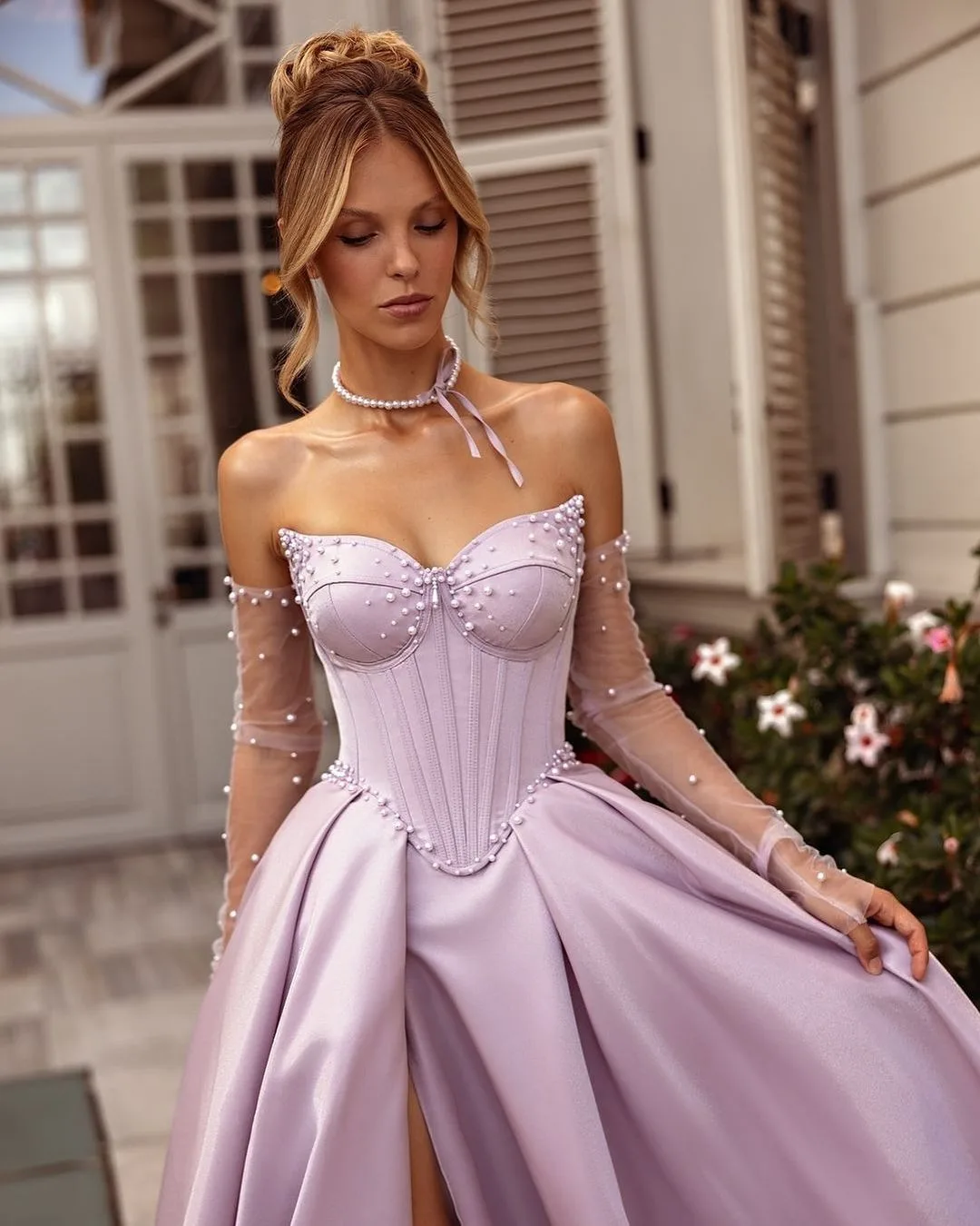 Elegant Evening Dresses Sweetheart Neck Sleeveless Bow Gown Beaded Split Side Sweep Train Party Customized Dress