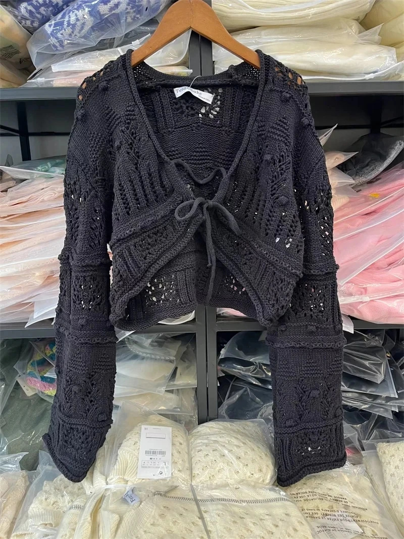 KEYANKETIAN Autumn Womens Hollow Hooked Strap Short Sweater Bohemian Holiday Style Flash Sleeves Black Crop Knitted Cardigan 250326