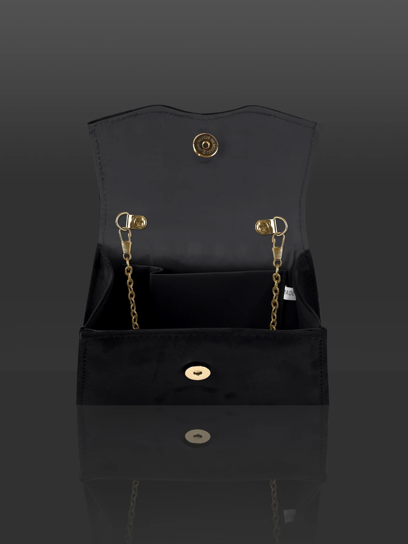 Fashionable and luxurious womens party plush handbag elegant graceful evening bag with sparkling metal chain hidden card wal 250326