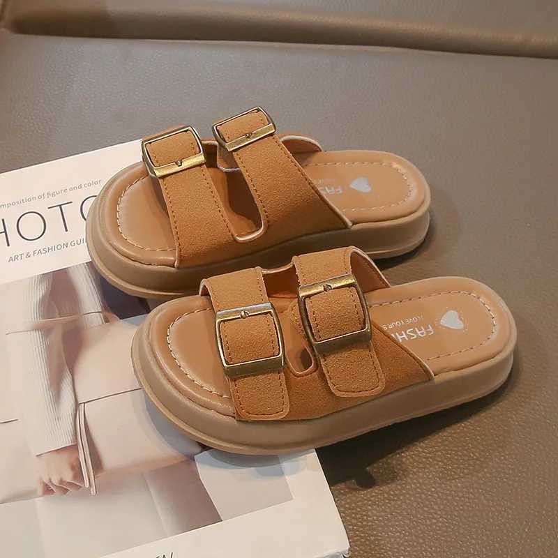 Slipper 2025 solid buckle childrens slider summer PU leather soft childrens slider leisure non slip childrens beach shoe slider S25326