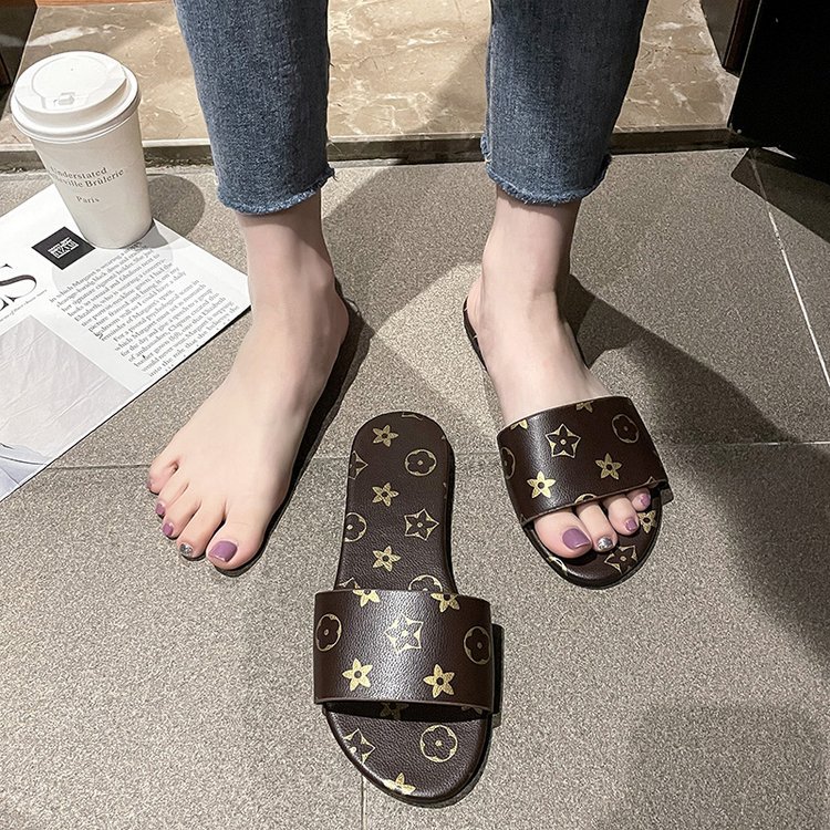 Free Shipping new designer sandals flat fashion printing hot Women's Outdoor casual droptoe slippers size 35-40