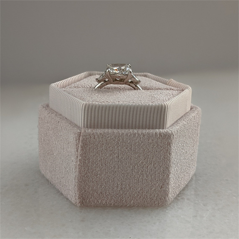Jewelry Womens Gold Ring 3.0 Carat Cushion Cut Lab Grown Diamond Wite Two Pear Side Stones Engagement Ring 14K Solid Gold Wedding Ring For Women