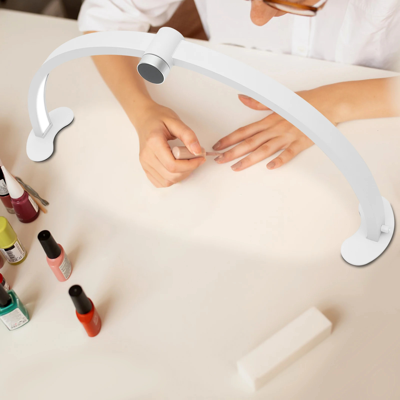 Nail art half moon table lamp brightness adjustment 3000K6000K LED 250325