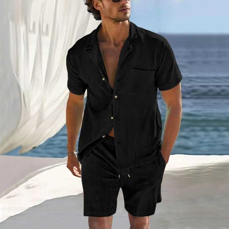 2024 European and American mens new casual comfortable button down collar shirt short sleeved shortsXJ250326