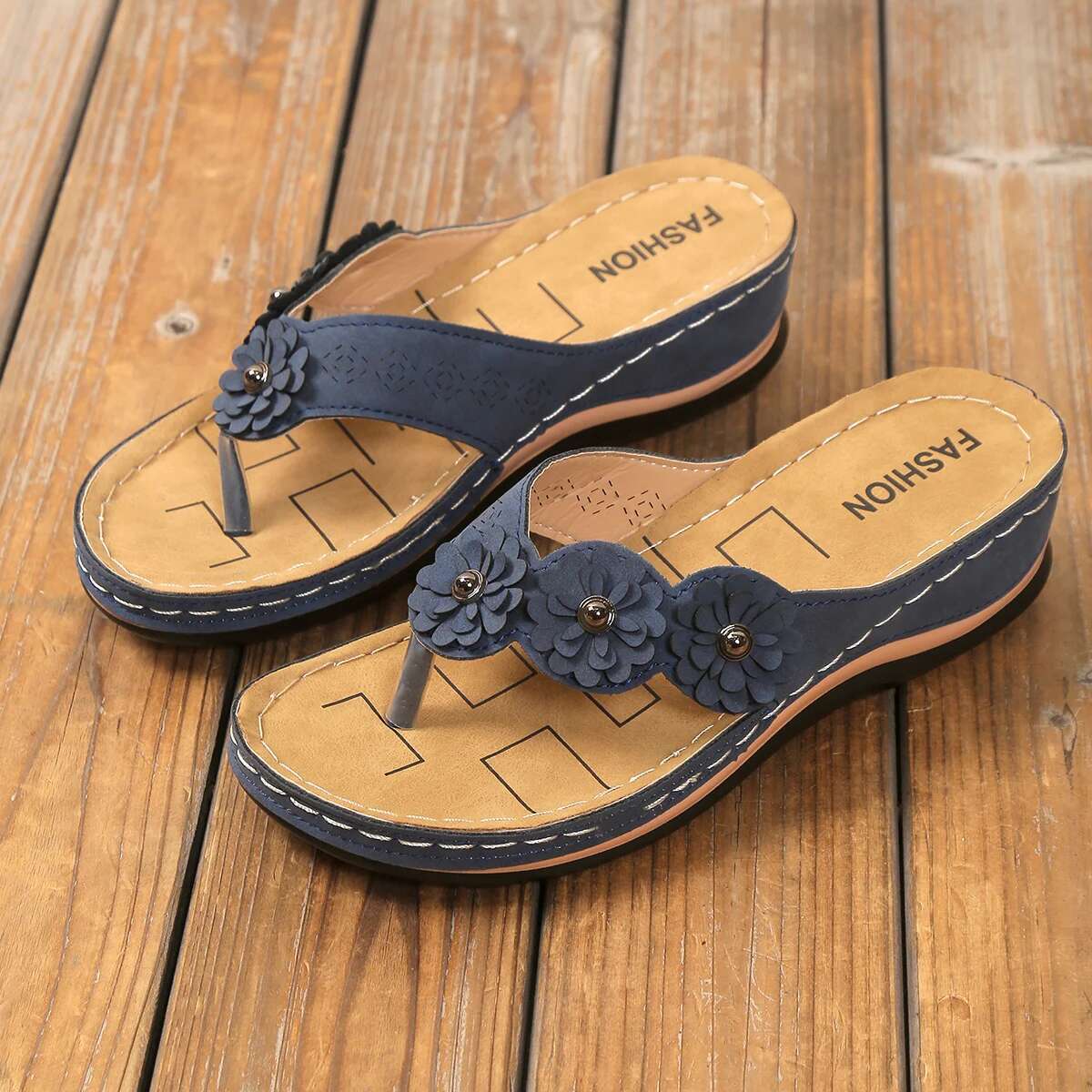 2025 Summer New Sandals Comfortable Open toed Slippers Women's Designer Fashion Flip Shoes