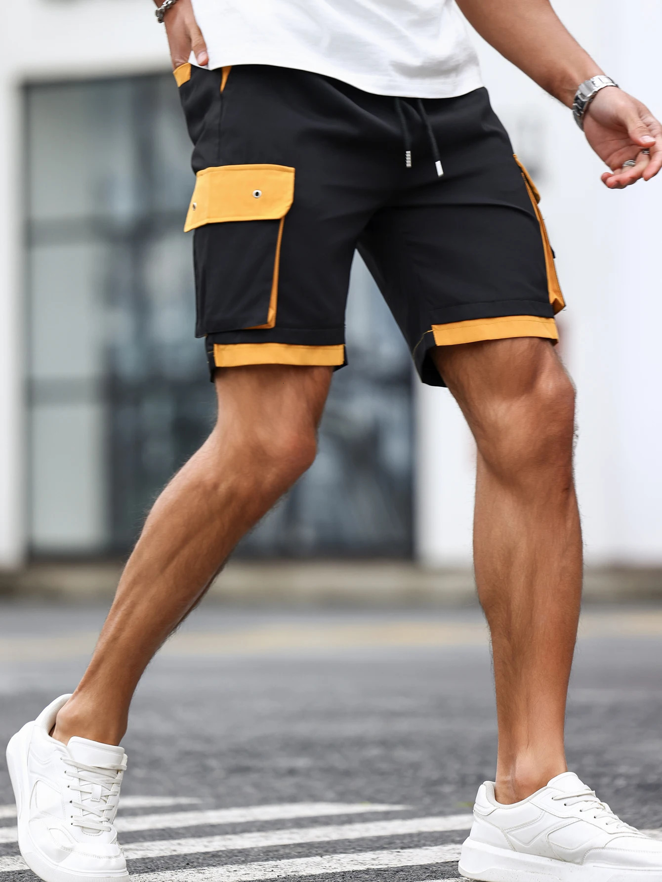 Mens fashionable waist bag cargo shorts used for summer outdoor leisure and work decorative comparison 250322