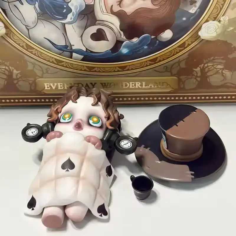 Skullpanda Daily Wonderland Blind Box Model Toy Cute Creative Surprise Box Handmade Toy Birthday Gift X250327