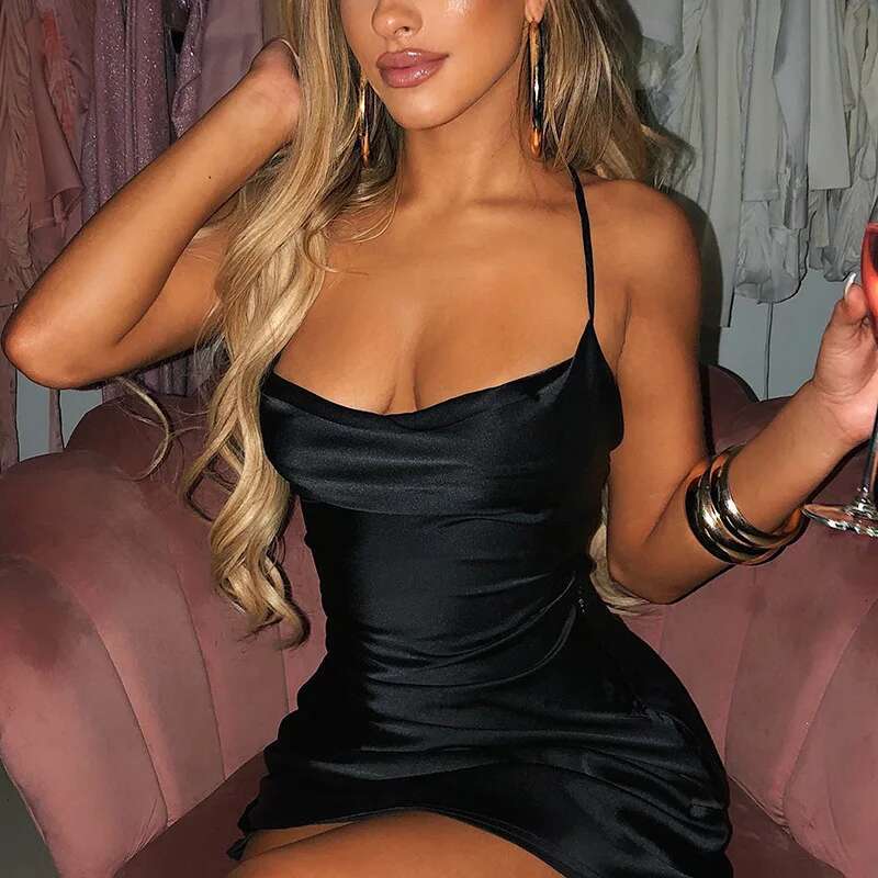 Dongdumaoyi Uniek Ontwerp Sexy Laag Uitgesneden Backless Hemelsblauwe Damesjurk Met Spaghettibandjes