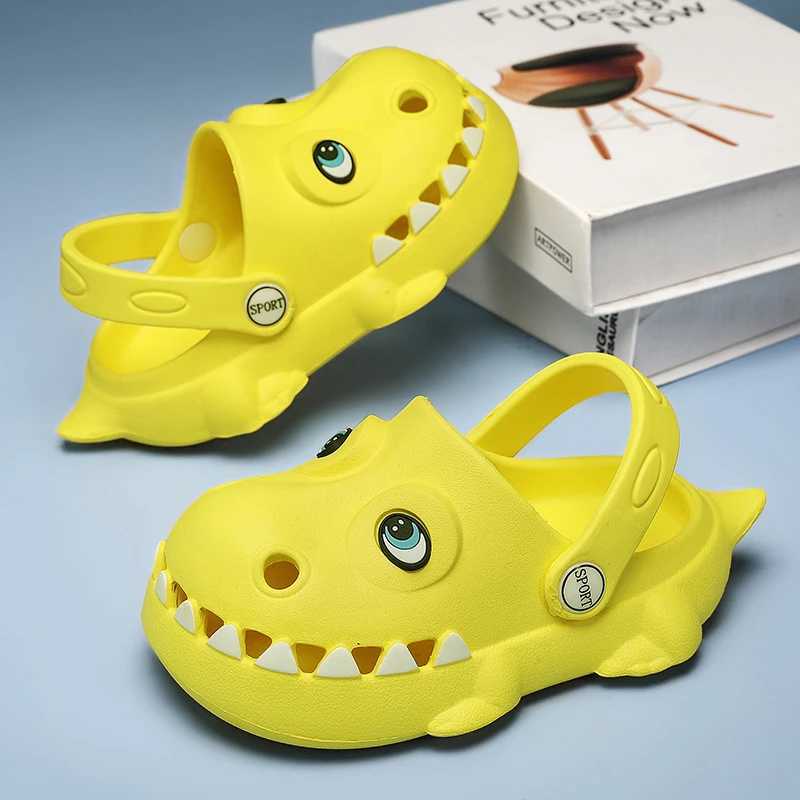 Slipper Childrens sandals are comfortable breathable cute animal shaped and childrens sliders S25326