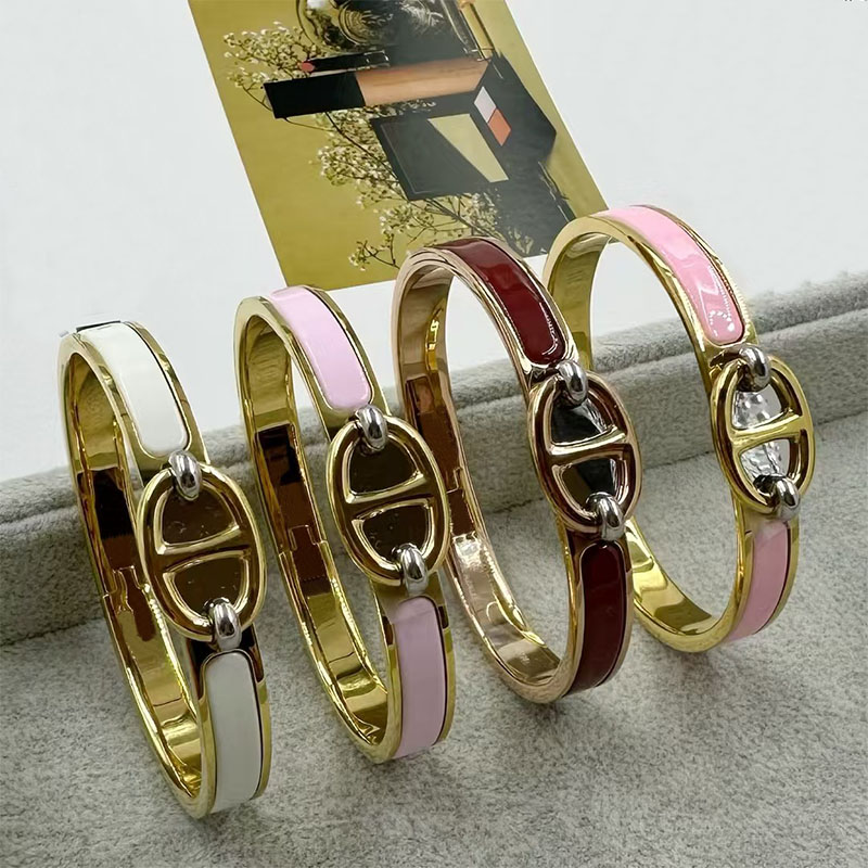 Brand Fashion Bracelet Classic Pig Nose 18k Gold Bracelet Couple Charm Designer Bracelet for Women and Men