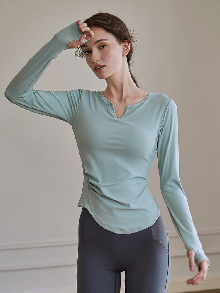 Women's Autumn Winter Sports Long Sleeved Set With Chest Cushion Yoga Suit, Professional Pilates Training And Fitness Top