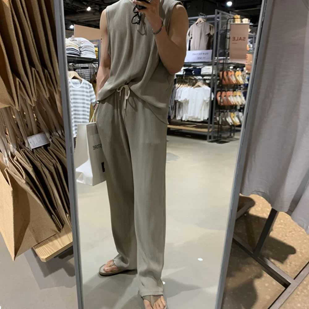 New summer clothing mens casual vest set luxury Korean streetwear O-neck solid dress vest and mens 2-piece setXJ250326