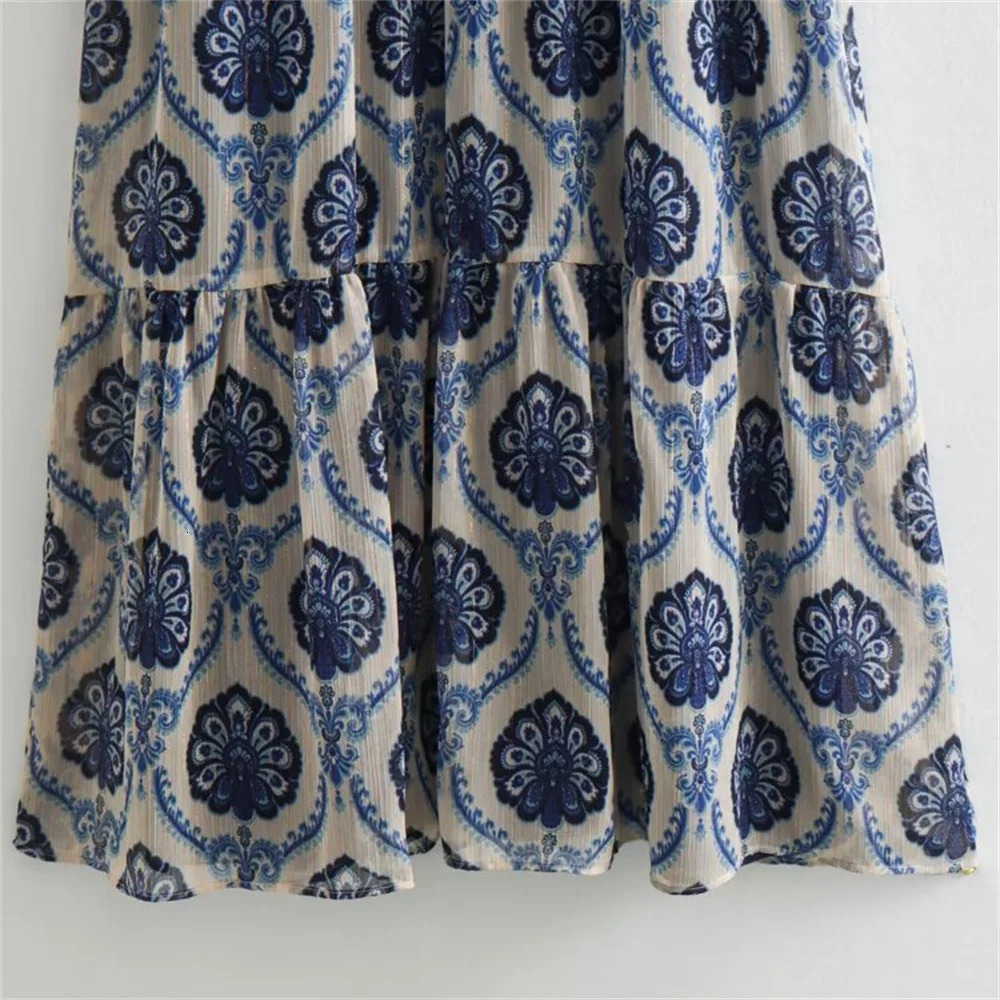 2024 ZAR SpringSummer European and American Fashion Casual Metal Line Printed Dress 250324