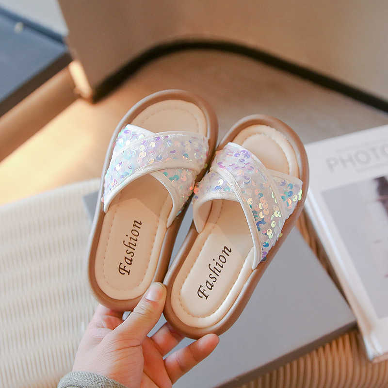 Slipper Girls sandals 2024 summer new childrens shoes little girls casual slippers soft soled anti slip sequined beach shoes S25326