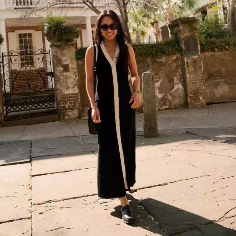 Dongdumaoyi V Kraag Sleepveless Single Breasted Gebreide Jurk Strakke Midi Contrast Kleur Vest Sexy Zomerjurk C