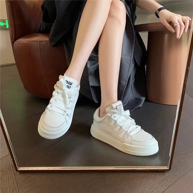 Designer casual shoes Thick soled white women's new spring sneaker woman single shoes fashion all match lace up sneaker for ladies 35-40