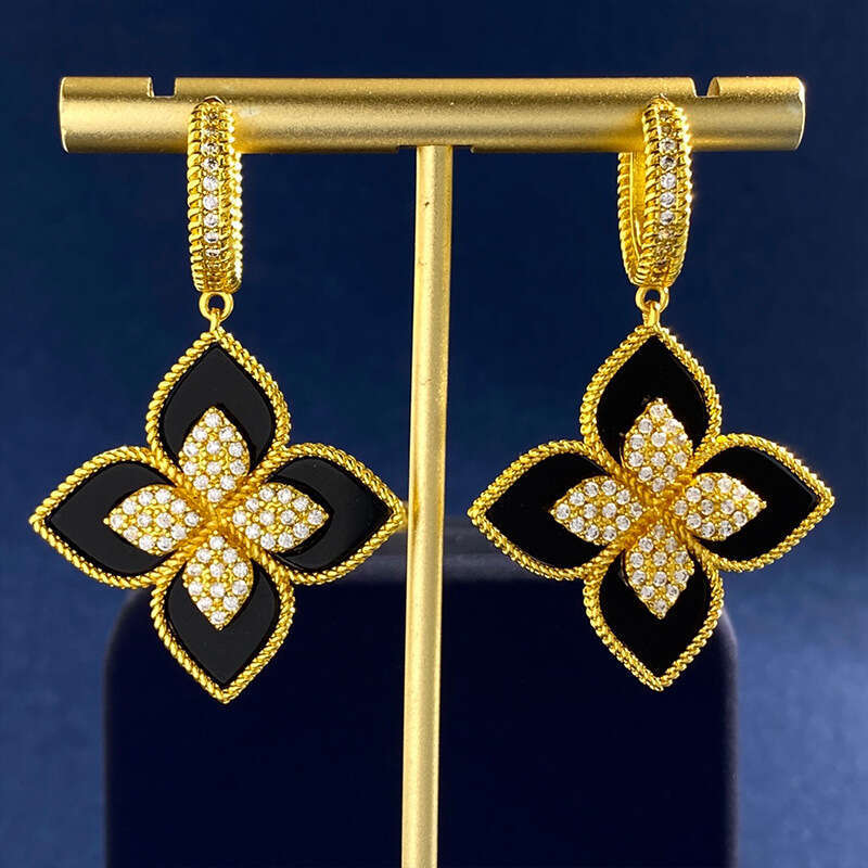 RC Four Leaf Clover Sparkg Dia wer Female Coldness Style Three Dimensional Pendant Ins Wind Earrings