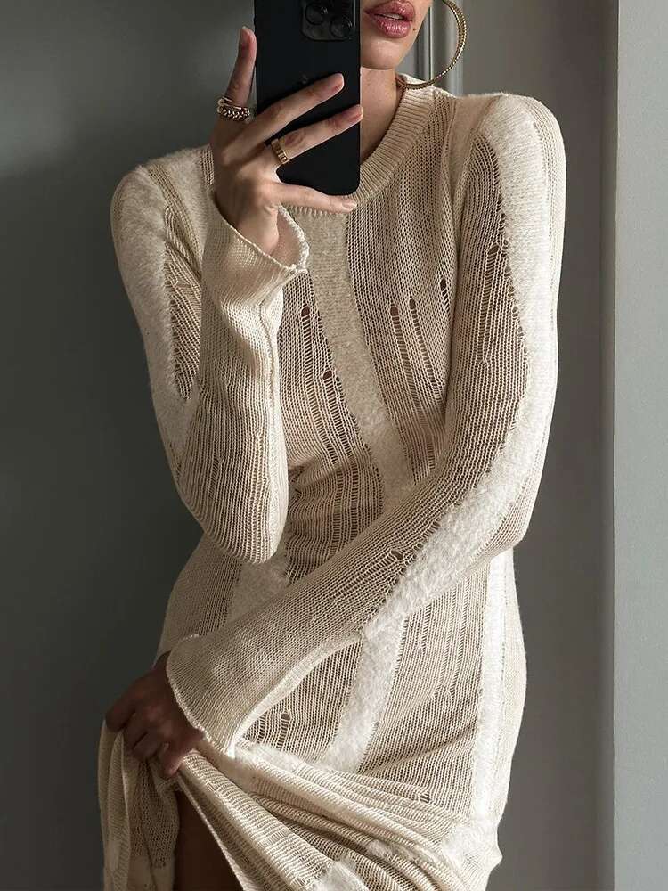Dongdumaoyi Lente Nieuwe Sexy Effen Kleur Pure Klok Mouw Comfort Gebreide Jurk C